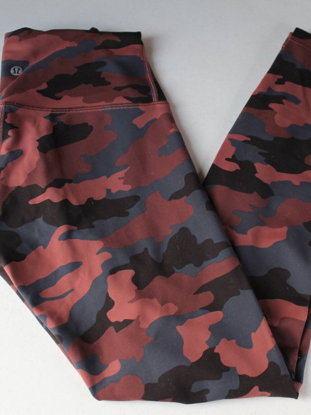 Lululemon Align High Rise Leggings SZ4 Heritage 365 Camo Deep Coal Burgundy Gray